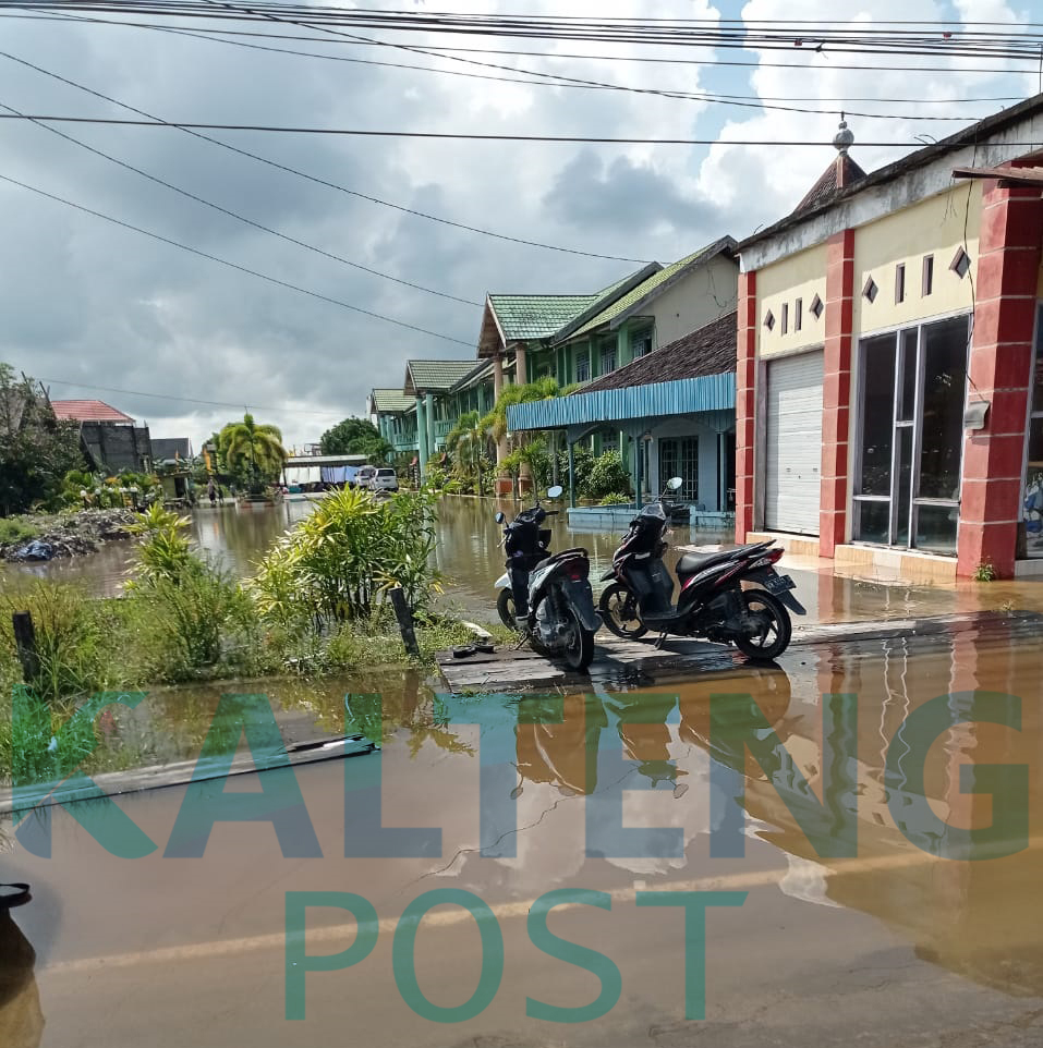 Banjir Merendam Sebuah TK Jl