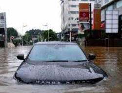 Banjir Jakarta: Penyebab, Dampak, dan Upaya Penanggulangan